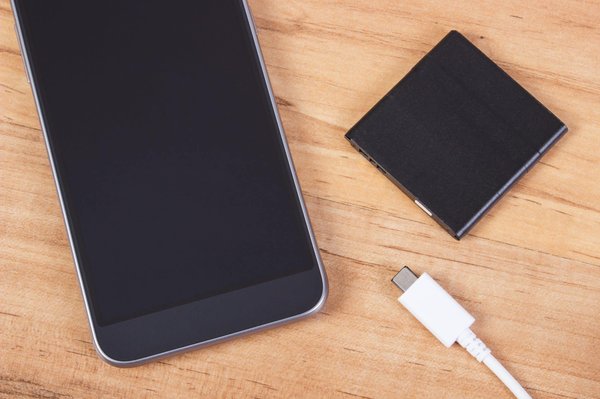 Réparation de téléphone à Besançon : quand remplacer la batterie ?